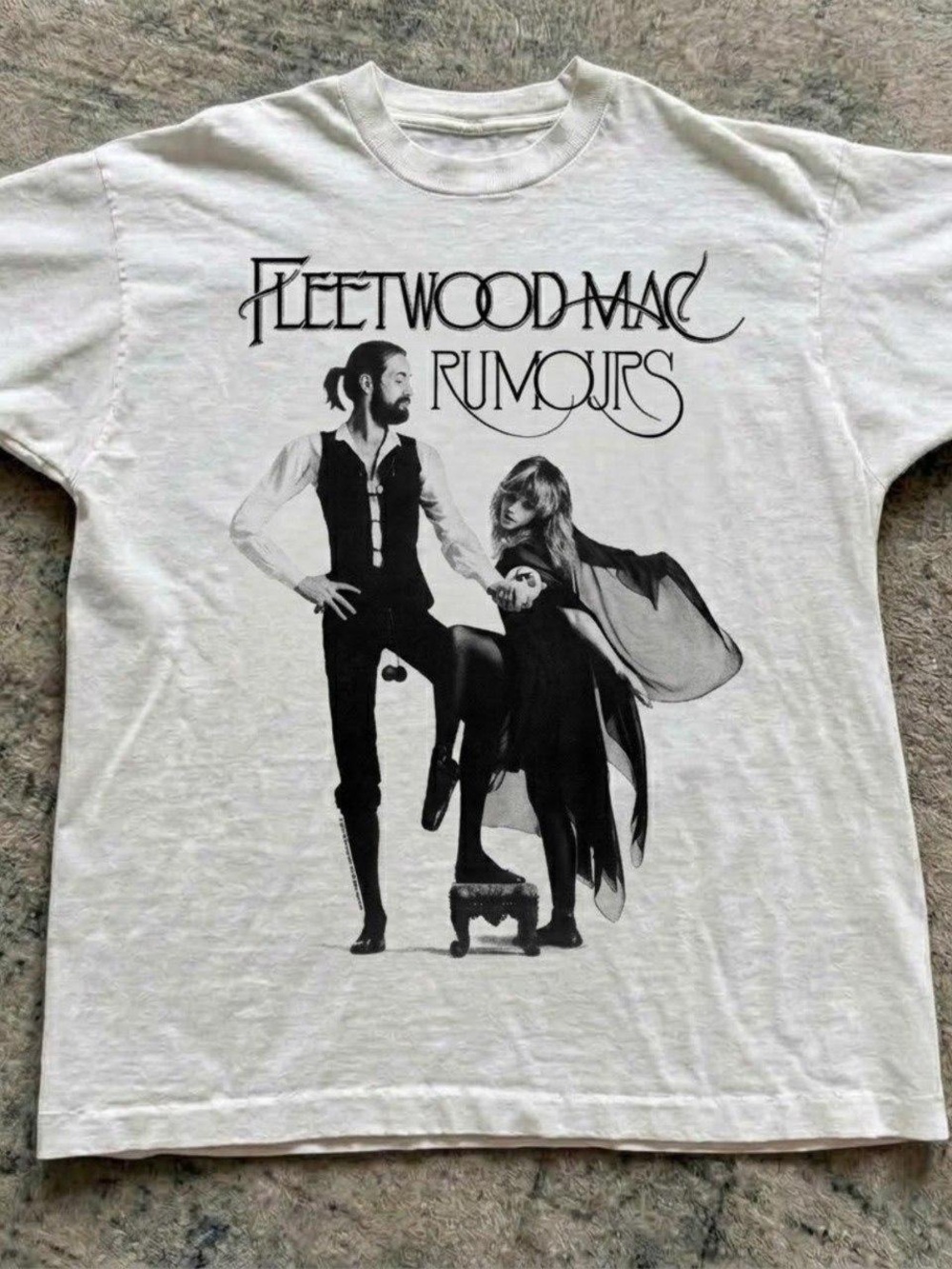 Gildan White Fleetwood Mac 'Rumours' Black Print Tee